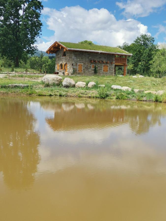 Casa de Piatra, de la Mara Villa Deseşti Exterior foto